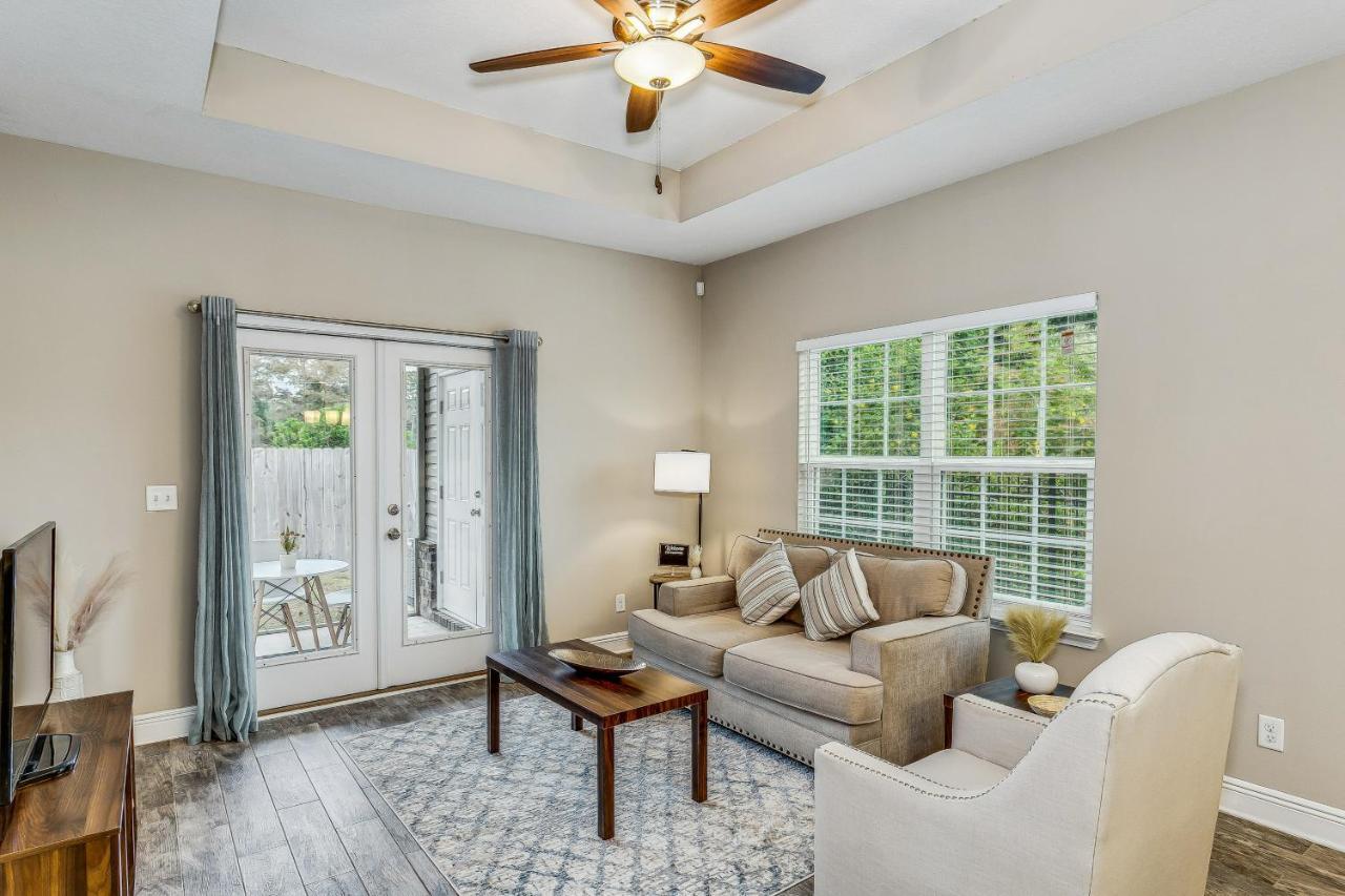 Lovely Town-Home In Pensacola Exterior photo